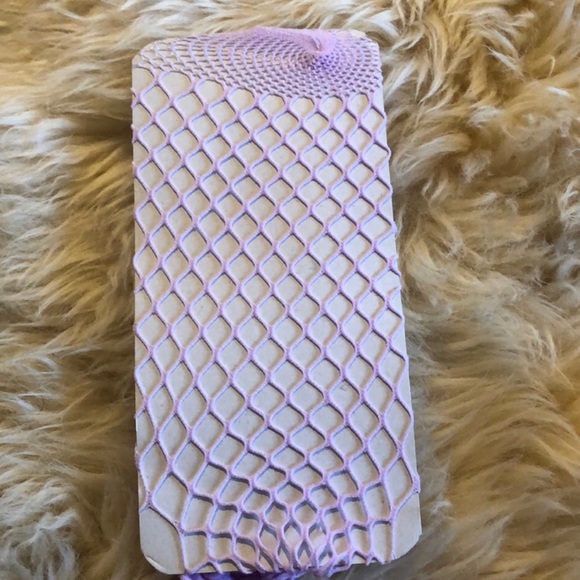 Fish Net Socks - Picture 5 of 7